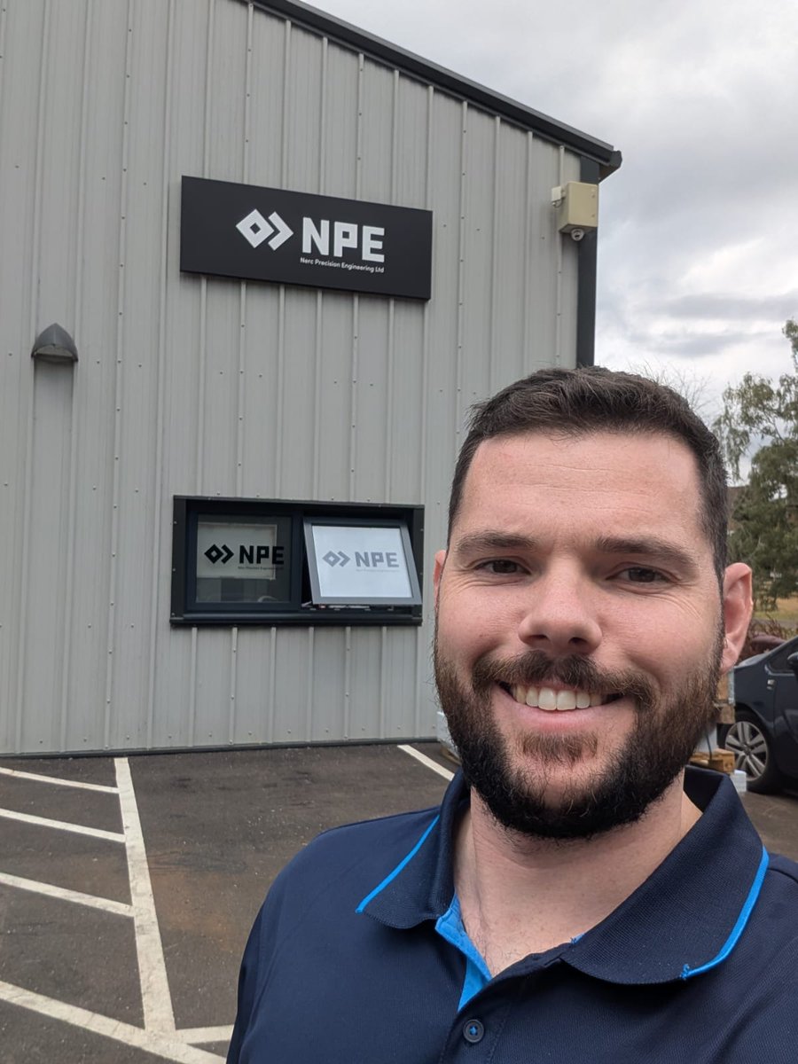 Marketing4Mfg's tweet photo. Hello Nerc Precision! 👋
And of course, it isn't an AMI #video shoot without a quick selfie with the sign outside the factory (especially when you designed the logo! 😏)
Some truly awesome #machining capabilities here, and a great team to work with!
#UKmfg #UKeng https://t.co/Tiu22Bglej