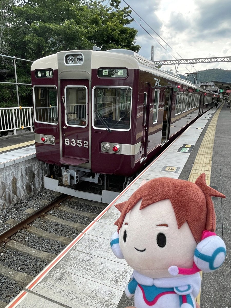 cassianefiguei1's tweet photo. てか弐十ちゃんのイベントでイヤホン落としたら終わりやん😇 https://t.co/RsxqRZHS5W