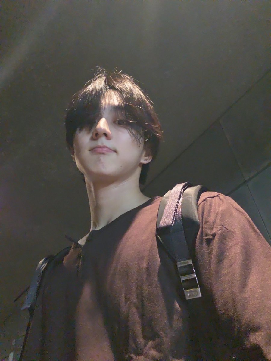 dearwon29's tweet photo. 내려다보는앵글 ㄴㅁㅈㅇ………. https://t.co/Yh1DiQIe3h