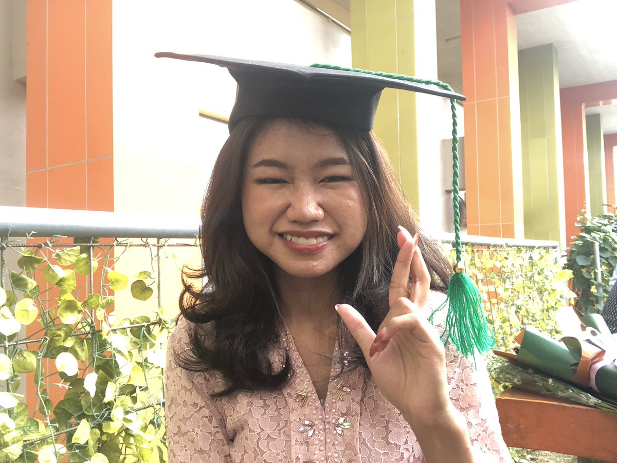 aestetea's tweet photo. gw pun gak pake fg tapi udah mantap (dari sananya) 😹 https://t.co/BSc22PGf7k