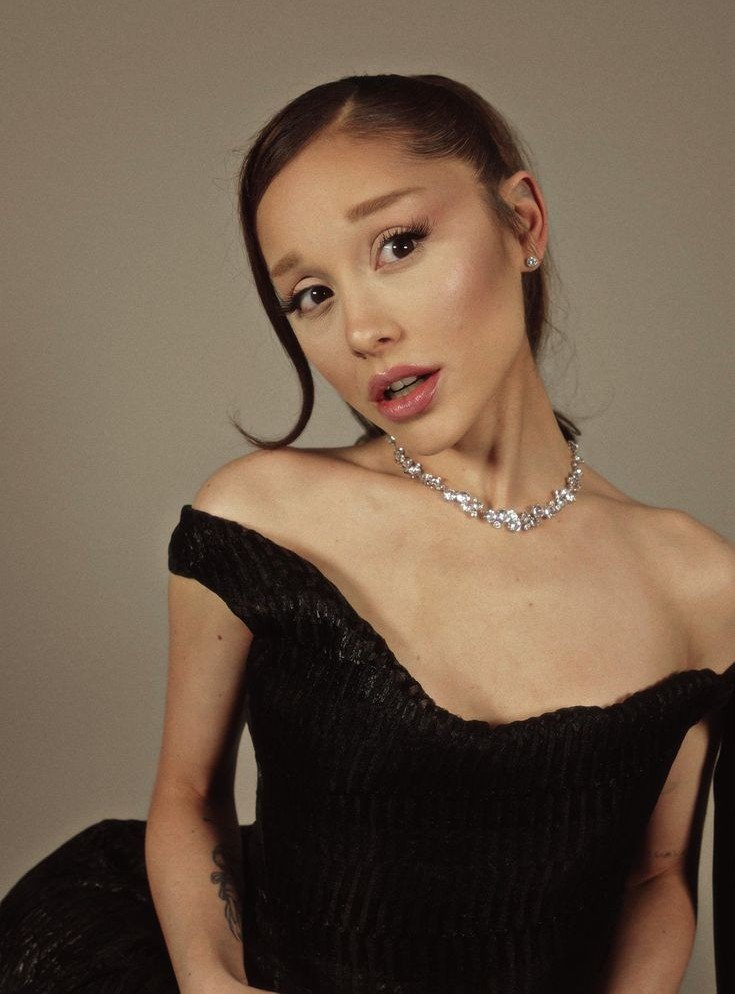 baby_eternally_'s tweet photo. 🚨Breaking News

Ariana Grande has tested positive for being the greatest of all time. https://t.co/mM3DrHixEF