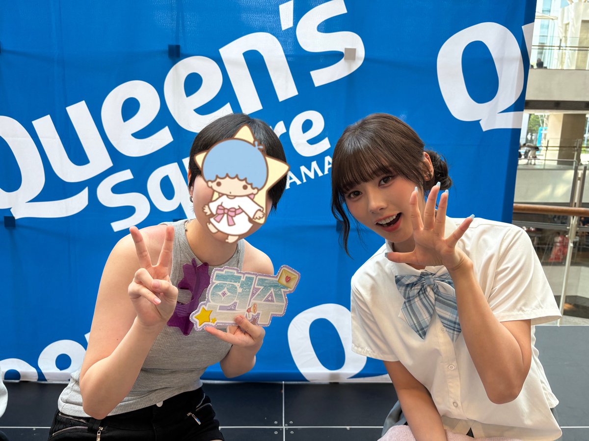 HYEONJU_zhxhzh's tweet photo. UNIS 8/5 リリイベ 1部 個人写真撮影会 レポ
ライブ配信でプロセカのコメントしたことがあること、気付いてくれたのかな🥹
ヒョンジュちゃんと写真撮れて幸せだった💖
 #UNIS #UNISリリイベ #UNISとスパークル #HYEONJU #현주 https://t.co/ACVBrYwjXg