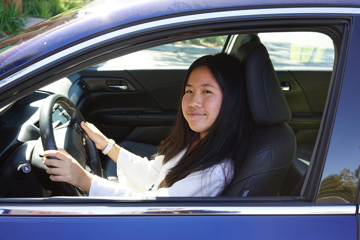 traybuster34's tweet photo. Finally nailed my driving test today! Three months of parallel parking fails and U-turn panics all paid off  Thanks to my instructor for not giving up on me! https://t.co/04Q8q6eXTo
