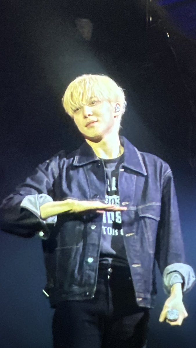 43shining_star's tweet photo. 260806 2026 ATEEZFANMEETING<ATINY'S VOYAGE : TINY MYSTERY> IN JAPAN リハーサル観覧 サウンドチェック サウチェ
sound check 사운드 체크 사측
#ATEEZ #ATINYS_VOYAGE #ソンファ #seonghwa #성화 https://t.co/JAzW9iCeji