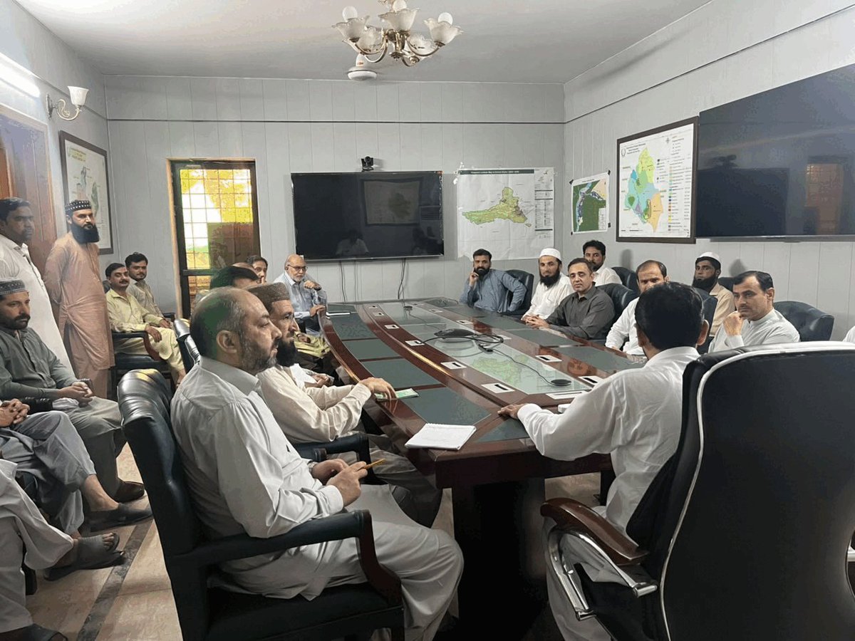 UPU_KP's tweet photo. A follow-up meeting on the instructions issued by the worthy CSKP and ACS P&amp;DD, was held today on 05-08-2026 under the Chairmanship of Deputy Executive Director, UPU, P&amp;D Department. The participants were informed regarding zero tolerance for corruption and Non-responsiveness. https://t.co/okVfuUevNq