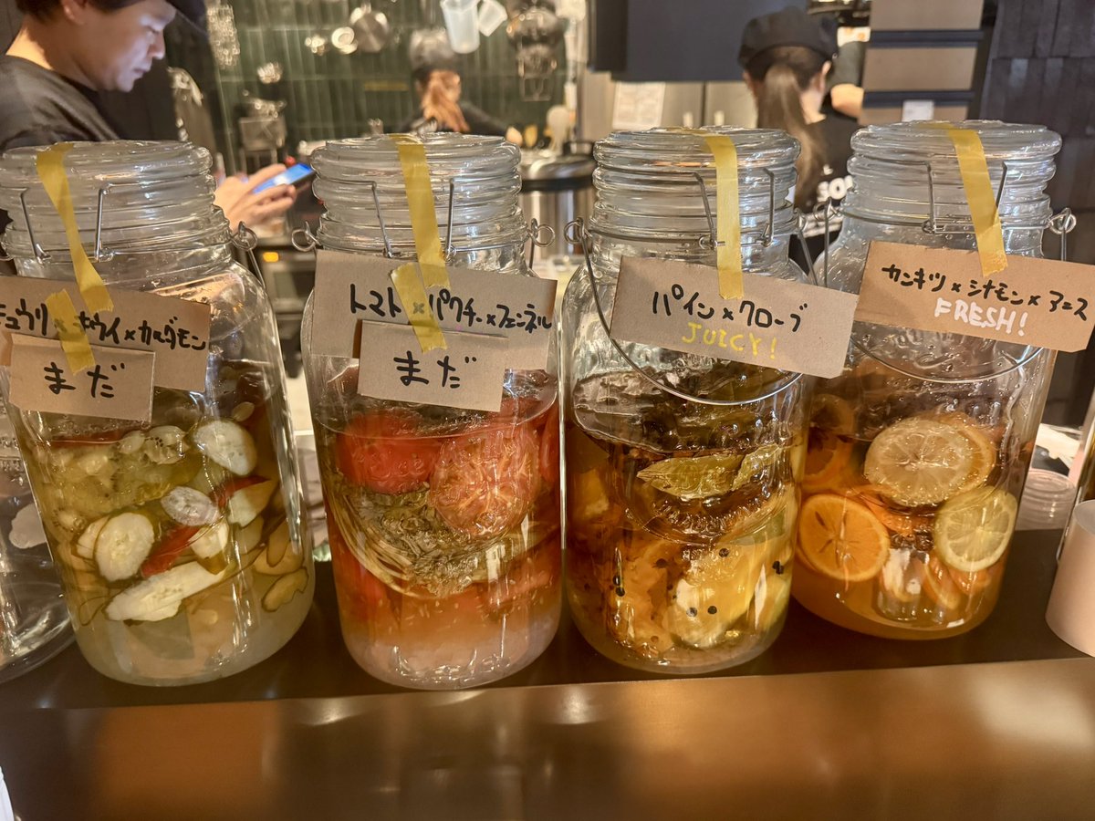 inadashunsuke's tweet photo. エリックサウス天神店、オープンしました

社員募集中
君もエリックサウザーにならないか！？ https://t.co/lh9JztapfM