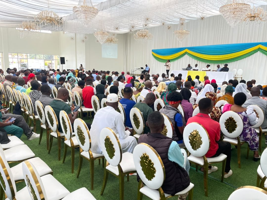 GisenyiSec's tweet photo. As part of the Councillors'Week, @Uwinez4Francine welcomed delegation of Rubavu District Clrs &amp;district staff,visit focused on engaging with citizens on government priorities, NST2and DDS &amp;inspecting development projects to promote accountability and good governance.@promulindwa https://t.co/3J3he0y4eg