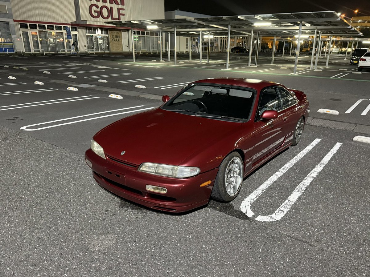 42018llm's tweet photo. セッティングはまだまだだけど
とりあえず完成👌

シルビア SR20DE

FCR41Φ 改
SSWORKS製 43Φ https://t.co/kYS1mxSMXI