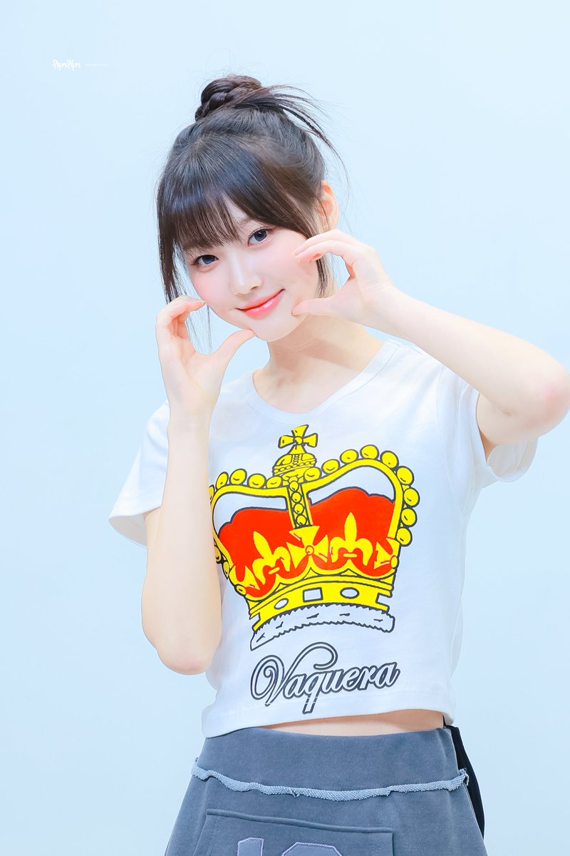 for_8i8's tweet photo. 260717 위드뮤

#유스피어 #USPEER
#시안 #SIAN https://t.co/nFXb8IWcne