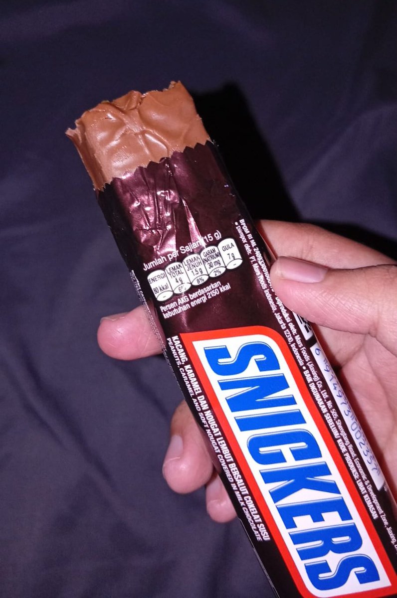 terrupages's tweet photo. #Bimam semoga yang ciptain snickers masuk surga Aamiin https://t.co/sTaB6qVFUA