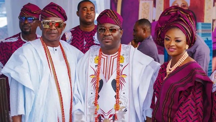 ThinkYoruba_1st's tweet photo. Yoruba Monarchs Unite as Olofin Bamgbade Honours Onikoyi at Coronation Anniversary

The Olofin of Isheri Mole, Oba Sulaiman Adekunle Bamgbade, joined fellow Yoruba traditional rulers to honour the Onikoyi of Ikoyi and Imoba Kingdom, highlighting the unity of the Yoruba traditional institution and its commitment to preserving the people's heritage.