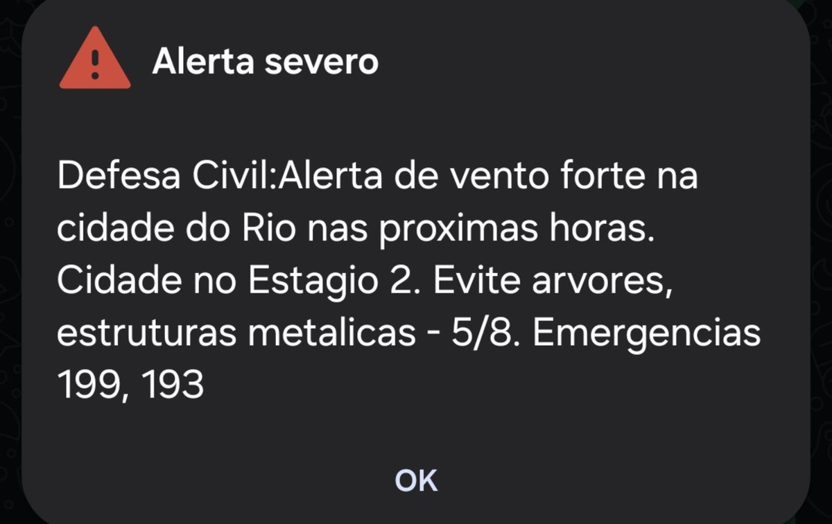 spinewer's tweet photo. Hoje meu telhado voa https://t.co/IQOr3AHjyc