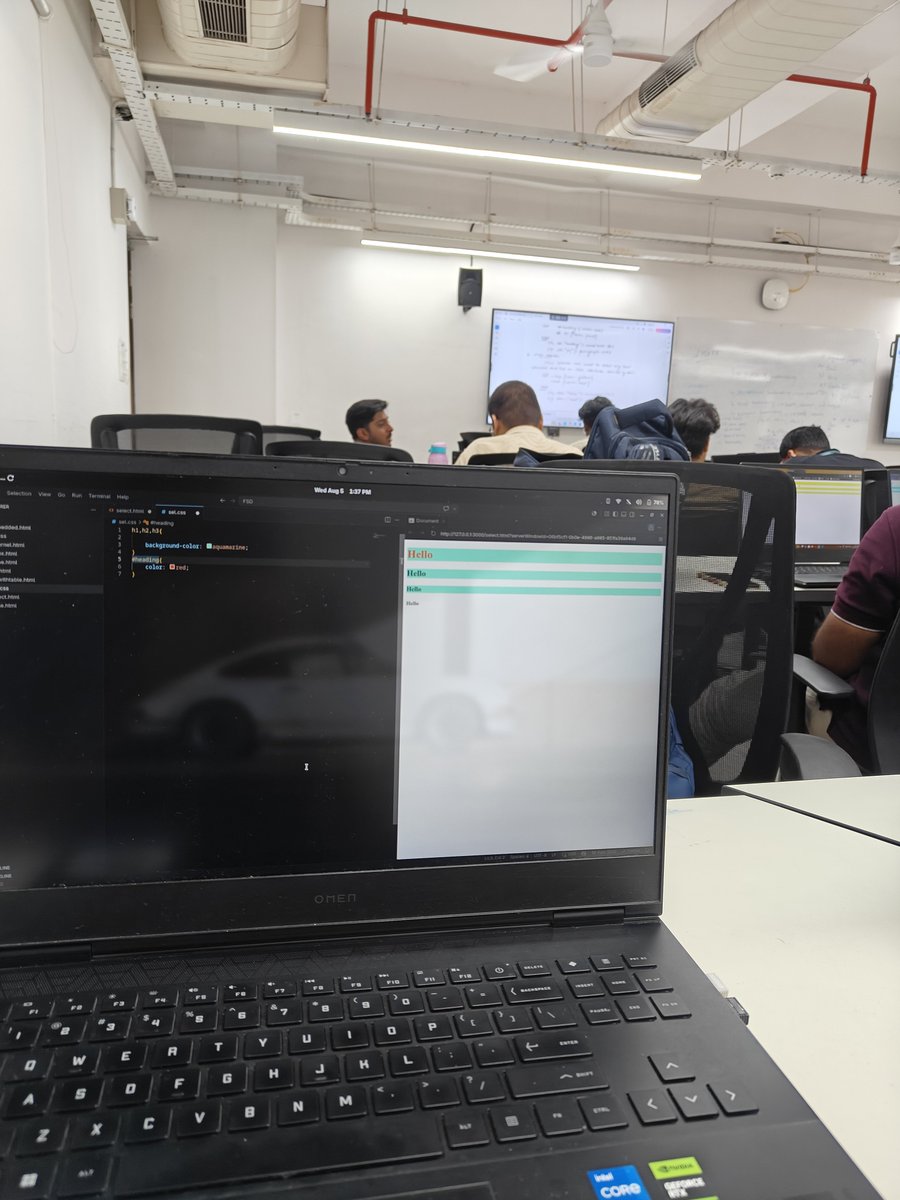 nsfwsabir's tweet photo. I'm I too late to start web development? https://t.co/3h0tRdJitv
