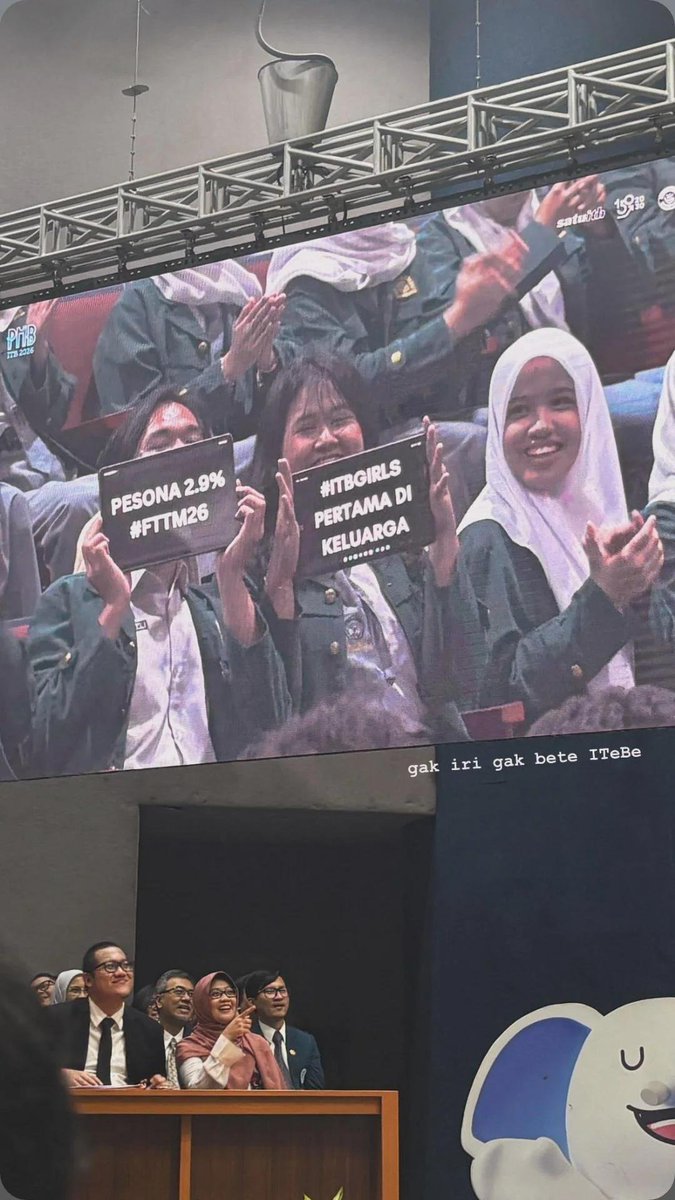 blaze12474's tweet photo. 2,9% loh ya... 
Bahkan ivy league aja 4%.. https://t.co/AcLqWeC8c5