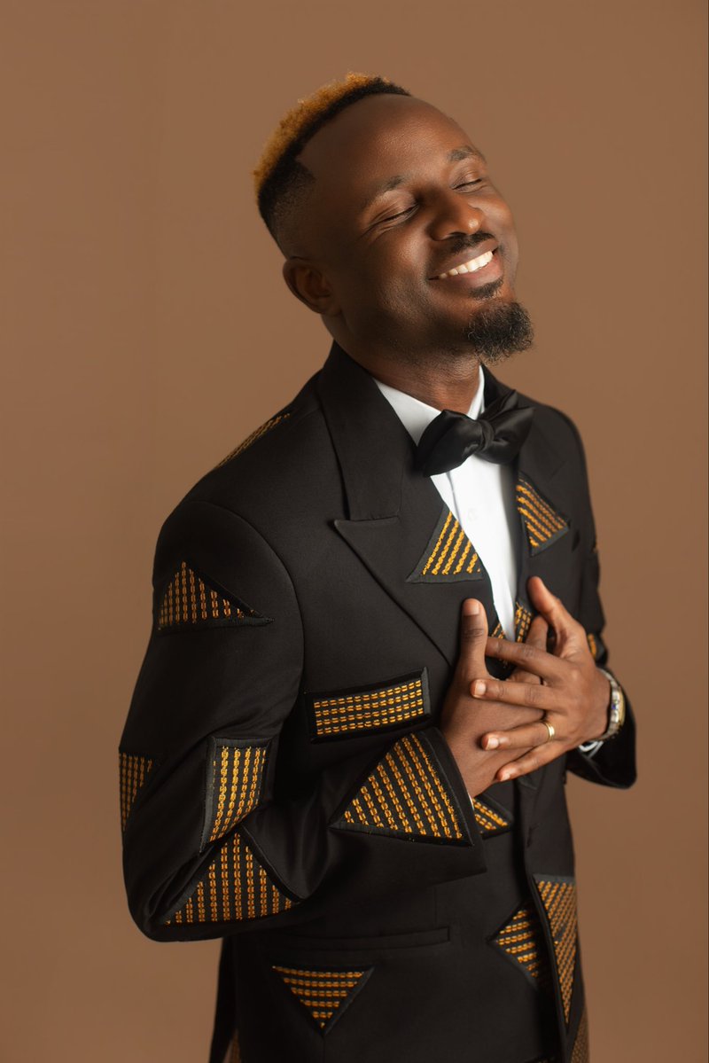 gaisebaba's tweet photo. This is 40!

A Landmark Chapter, accompanied by a Landmark Album ⚡️

#GodisCooking https://t.co/NvfFxdnnEs