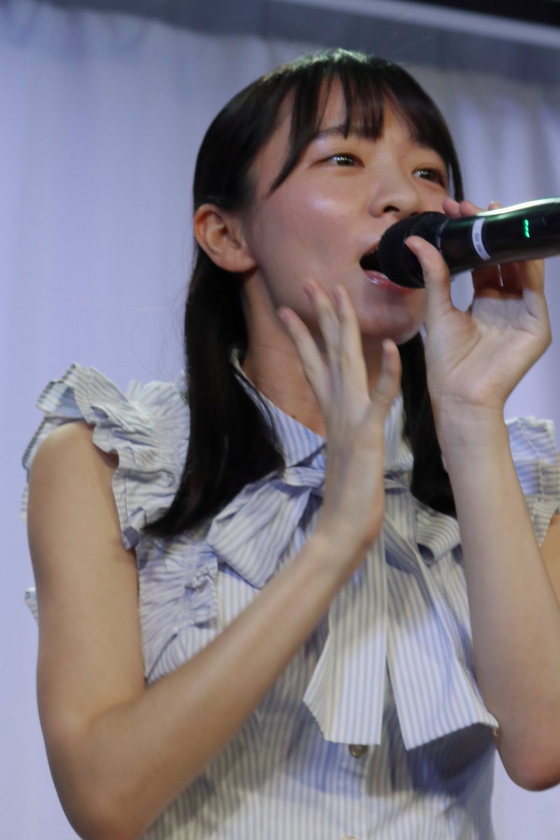 ganota_right's tweet photo. 2026/7/31(金)椿野ゆうこ生誕イベント
秋葉原ハンドレッド2

イベント中の椿野ゆうこちゃんを撮影しました④

#椿野ゆうこ #気象予報士 https://t.co/zDah3WcdIC