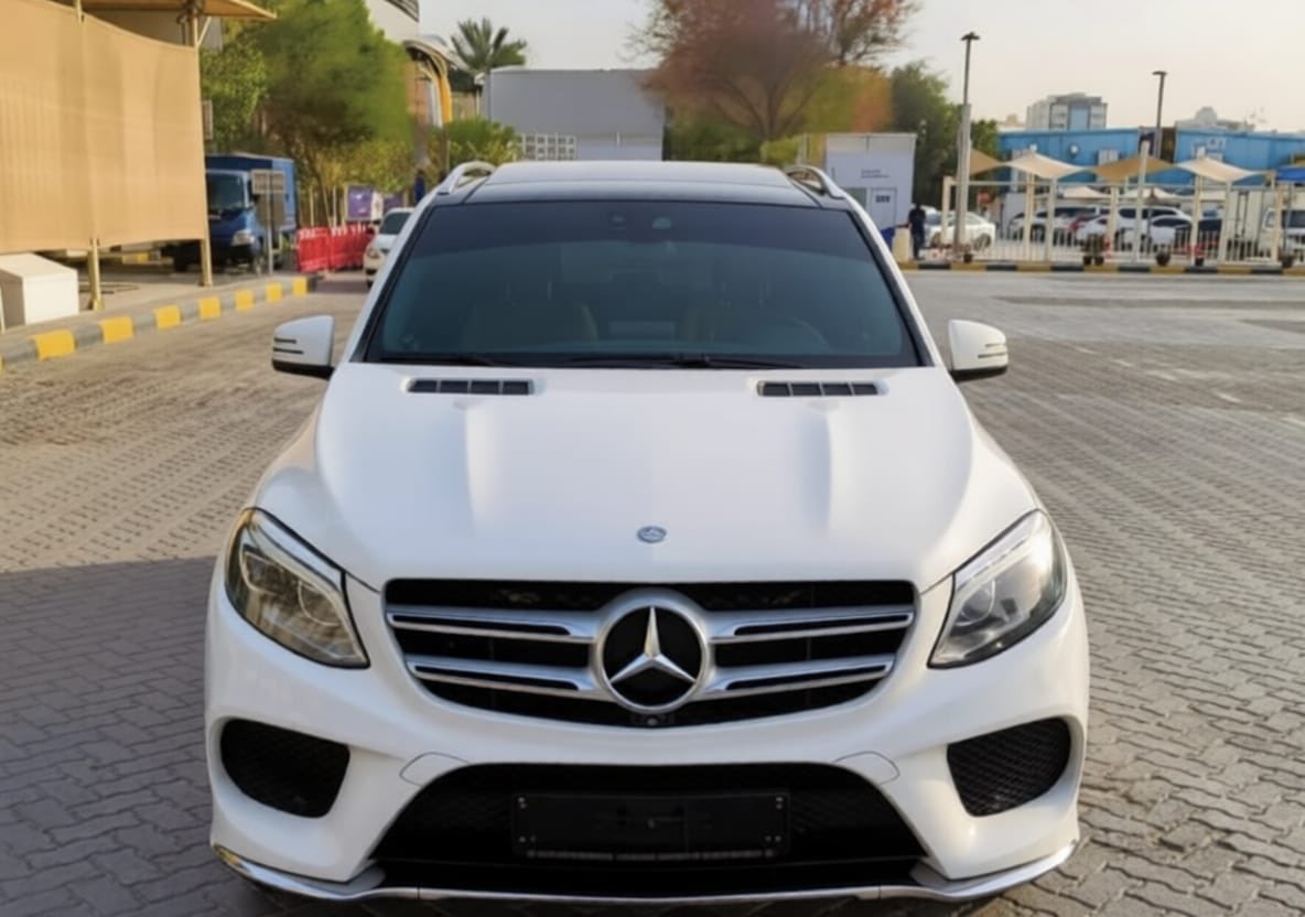 Diylonfleet's tweet photo. 2016 GLE 400 (GCC Specs) 

Luxury. Power. Presence.

💰 ₦32 Million

A premium SUV at an attractive price.

https://t.co/eyqKAqDVa4 https://t.co/LThTp0VylP