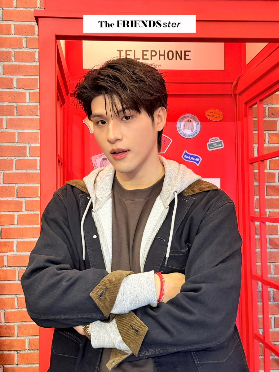 TheFRIENDSster's tweet photo. สกาย-วงศ์รวี กับแจ็คเก็ตที่เหมาะสม ในงานเปิดตัวคอลเลคชัน UNIQLO Fall&amp;Winter 2026 ในคอนเซปต์ ‘Modern City Feeling’ ☁️❄️

UNIQLO FW2026 X SKY

#UNIQLO2026FW #LifeWear 
#UNIQLOThailand
#skywongravee https://t.co/NEhVp6a3Al