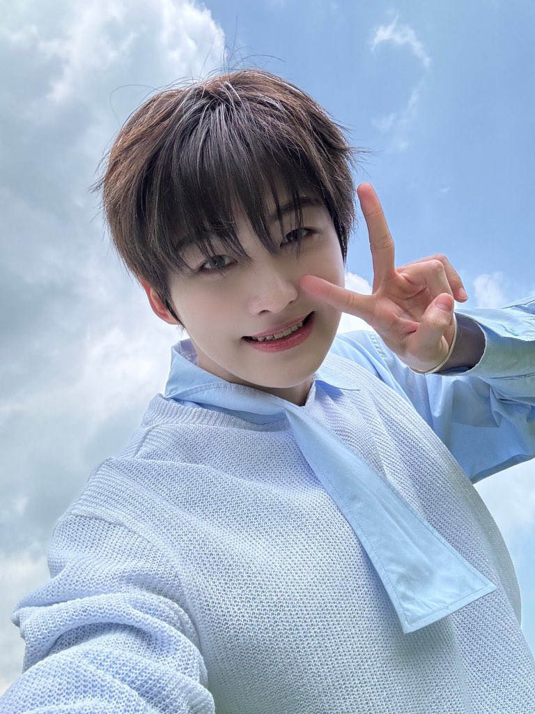 O60328's tweet photo. 남자아이의 성장…. 너무 많이 컸음….🥹 https://t.co/1QNqlXFRuw