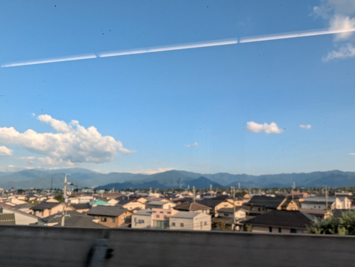 socajamin's tweet photo. 全くでっかい山を見れずに長野をあとにする事に🥹 https://t.co/KvmT3gTpjm