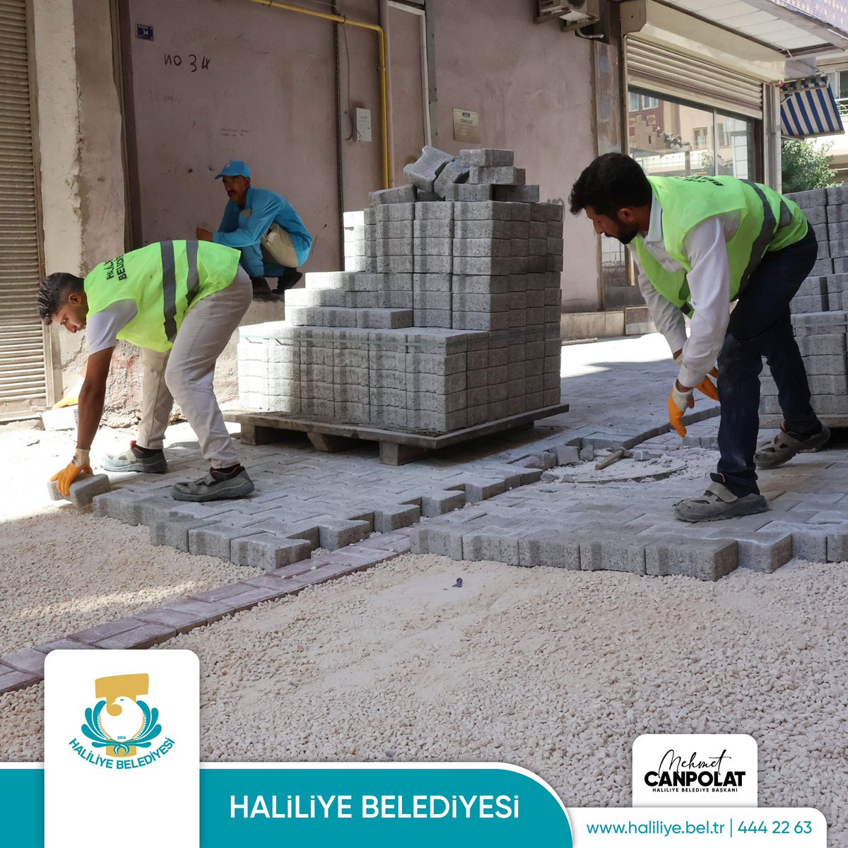haliliye_bld's tweet photo. HALİLİYE'DE EKİPLER EŞ ZAMANLI OLARAK SAHADA

Haliliye Belediyesi, ilçe genelinde ulaşım konforunu artırmak amacıyla yürüttüğü üstyapı çalışmalarını aralıksız sürdürüyor. 

https://t.co/ZR5afFAUil https://t.co/UEHdY6jSmu