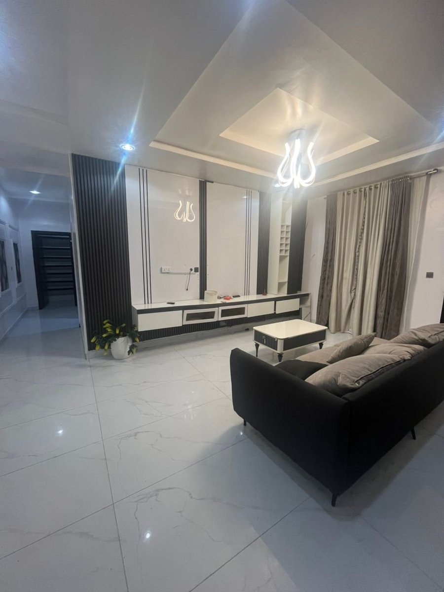 husseinakanni's tweet photo. FOR SALE: LUXURY FURNISHED 2-BEDROOM

APARTMENT

Location: Ikate, Lekki

Price: N170m

Serene &amp; Prime Ikate Location

10mins to VI, Ikoyi &amp; Lekki Phase 1.

Perfect for investors, expats &amp; professionals.

For inspection, DM or call 08067501968

Please repost https://t.co/N5J1BT4wGA