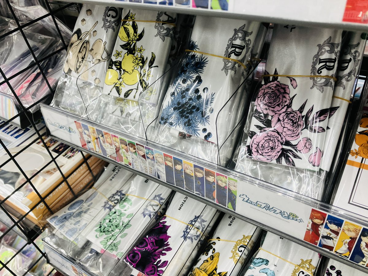 animatetennouji's tweet photo. 【キャラグッズ入荷情報】
『うたの☆プリンスさまっ♪』
持ち手付きサテン巾着 
Fragrance Pairing Ver.
各種入荷いたしました〜💐

ぜひお買い求めくださいませ🙌🏻✨
#utapri https://t.co/c3kBofbpIN