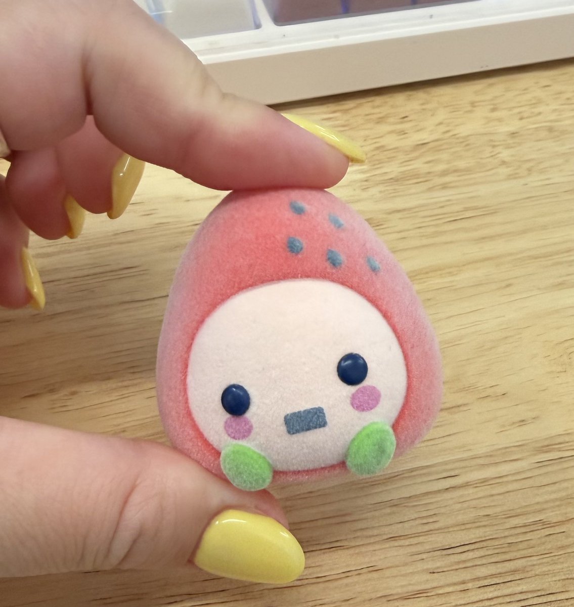 heeeee_jin7's tweet photo. しょうもないコンビニ課金がやめられないｳｫﾝﾅ https://t.co/sdirAcI72R