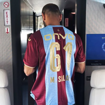 erennuzun_'s tweet photo. #YeniProfilResmi https://t.co/es8A0TA8bl