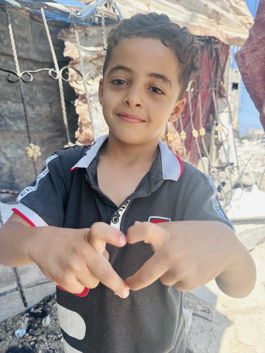 Radwan05491813's tweet photo. Kenan made this heart with his little hands… for you. ❤️
He wanted to send love, even from the middle of hardship.

If his smile touched your heart, please send a little kindness back. A share, a kind comment, or a donation can make a real difference for our family. 🤍

Donation link 👇

https://t.co/GxN62px0pu