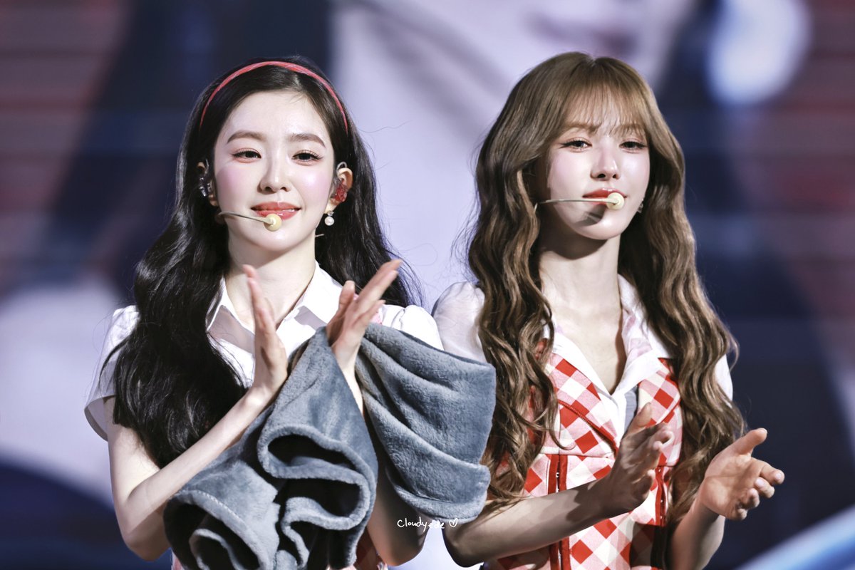 cloudyede's tweet photo. 260801 A Day in Red &amp; Velvet Day2 
💗💗

#IRENE #WENDY #Wenrene #Irendy #아이린 #웬디 #웬린 #린디 #레드벨벳 #RedVelvet https://t.co/fKP0YpLCE5