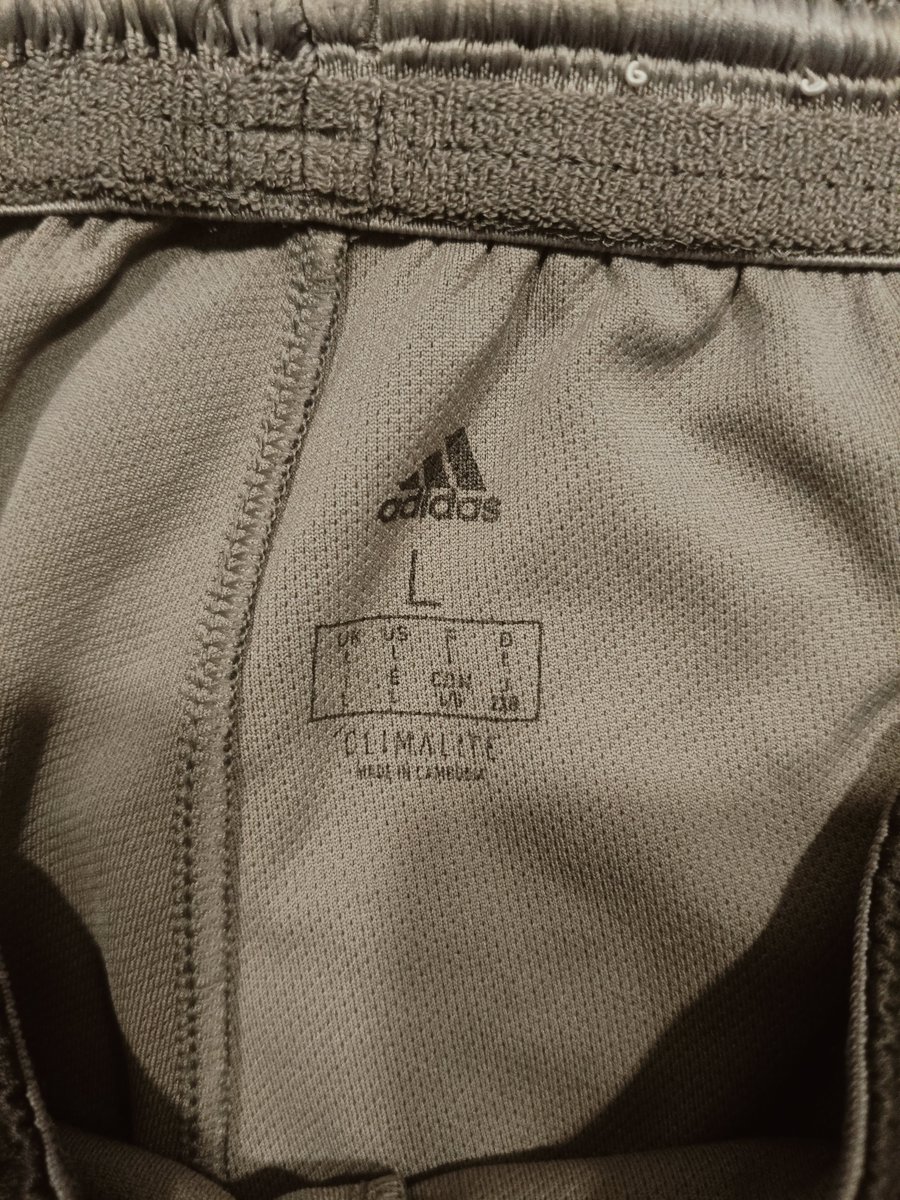 piypeanut's tweet photo. 🦋 พร้อมส่ง🦋
กางเกงวอร์มขายาว Adidas L (มือหนึ่ง)
กางเกงวอร์มขายาว Under Armour XL (มือหนึ่ง)

100฿ / 1 ตัว ของแท้ค่ะ ราคารวมส่ง 💥

#ส่งต่อ #โล๊ะตู้ #ส่งต่อเสื้อผ้า #ส่งต่อเสื้อผ้าราคาถูก #ส่งต่อกางเกง #Adidas #Adidasthailand #ส่งต่ออดิดาส #ส่งต่อAdidas #ส่งต่อชุดออกกำลังกาย https://t.co/uCZIyE83vy