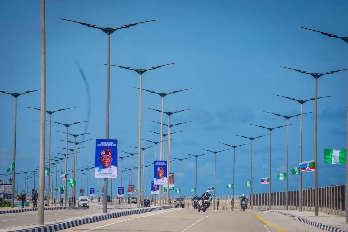 lindaikeji's tweet photo. “Nigeria cannot afford the Lagos-Calabar Coastal Highway. I don't think the road will go beyond Epe. There is already a road from Lagos to Calabar. If it's bad, fix it. The money being spent would be better used to improve electricity and healthcare.” 

— Donald Duke https://t.co/aagyUFQZfC