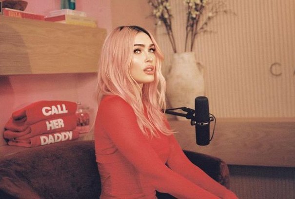 Bustedd__'s tweet photo. 🚨Megan Fox on her split from Machine Gun Kelly in a new interview:

Interviewer: Everyone has their own version of why you and Machine Gun Kelly split. What actually happened?

Megan Fox: "People can believe whatever they want, but I stayed loyal the entire relationship. The truth is, he cheated on me more than once, and I kept forgiving him because I loved him. Every apology sounded sincere until the next time it happened. After a while, I realized I was the only one fighting for us.

I got tired of pretending everything was okay just to protect his image. Walking away wasn't easy, but staying would've meant losing my self-respect. Some people don't lose the love of their life,they lose the one person who kept giving them chances. He lost me because he never stopped taking my loyalty for granted."