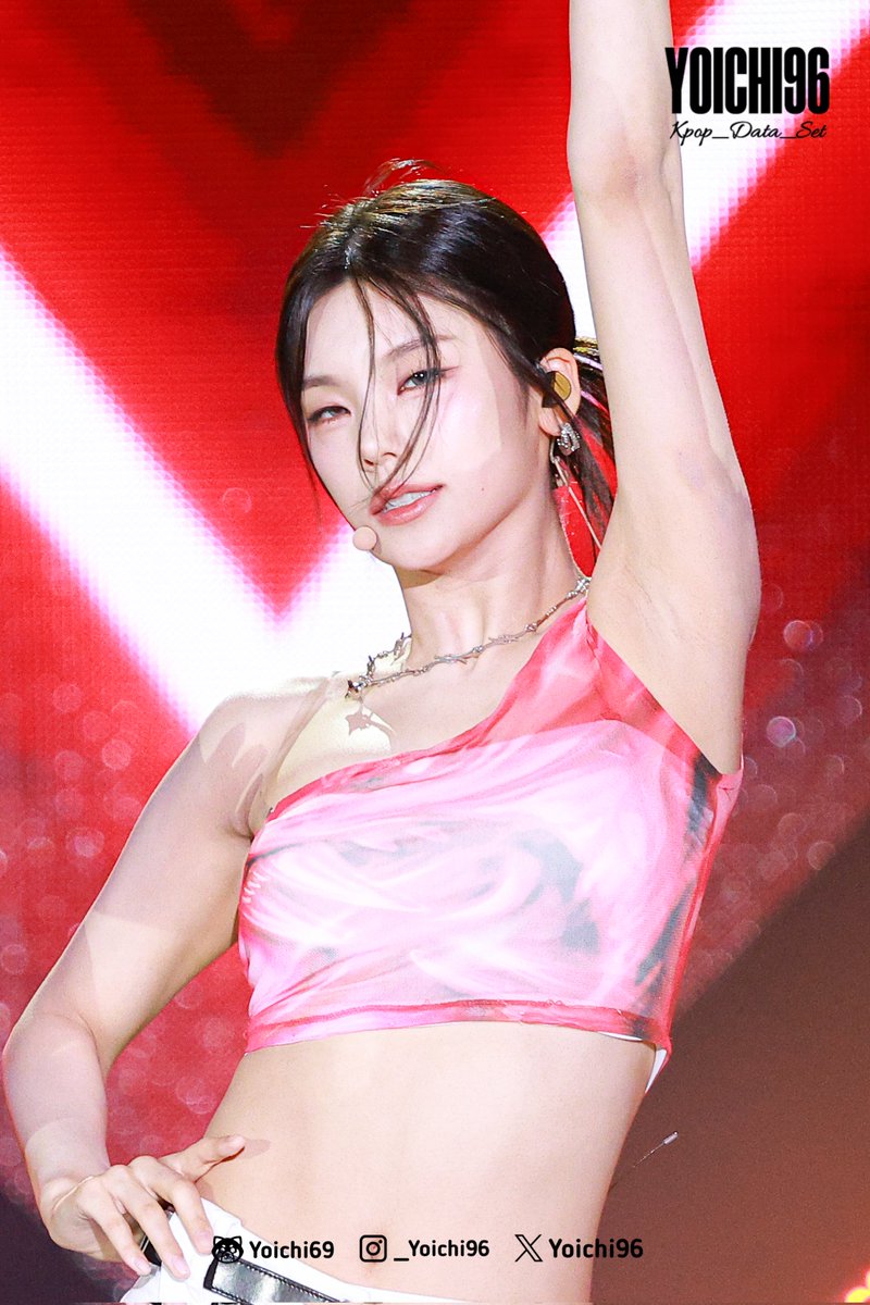 kpop_data_set's tweet photo. 240816 Yeji at Paris Olympics National Festival

#YEJI #예지 #ITZY #있지 https://t.co/WQesPDvbEb