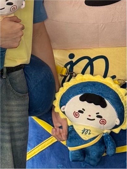 xxlei94's tweet photo. โม่จับแขนด๊า ด๊าจับแขนโม่จิ๋ว(บะเริ่ม)อีกที https://t.co/fBUa0vqbqe
