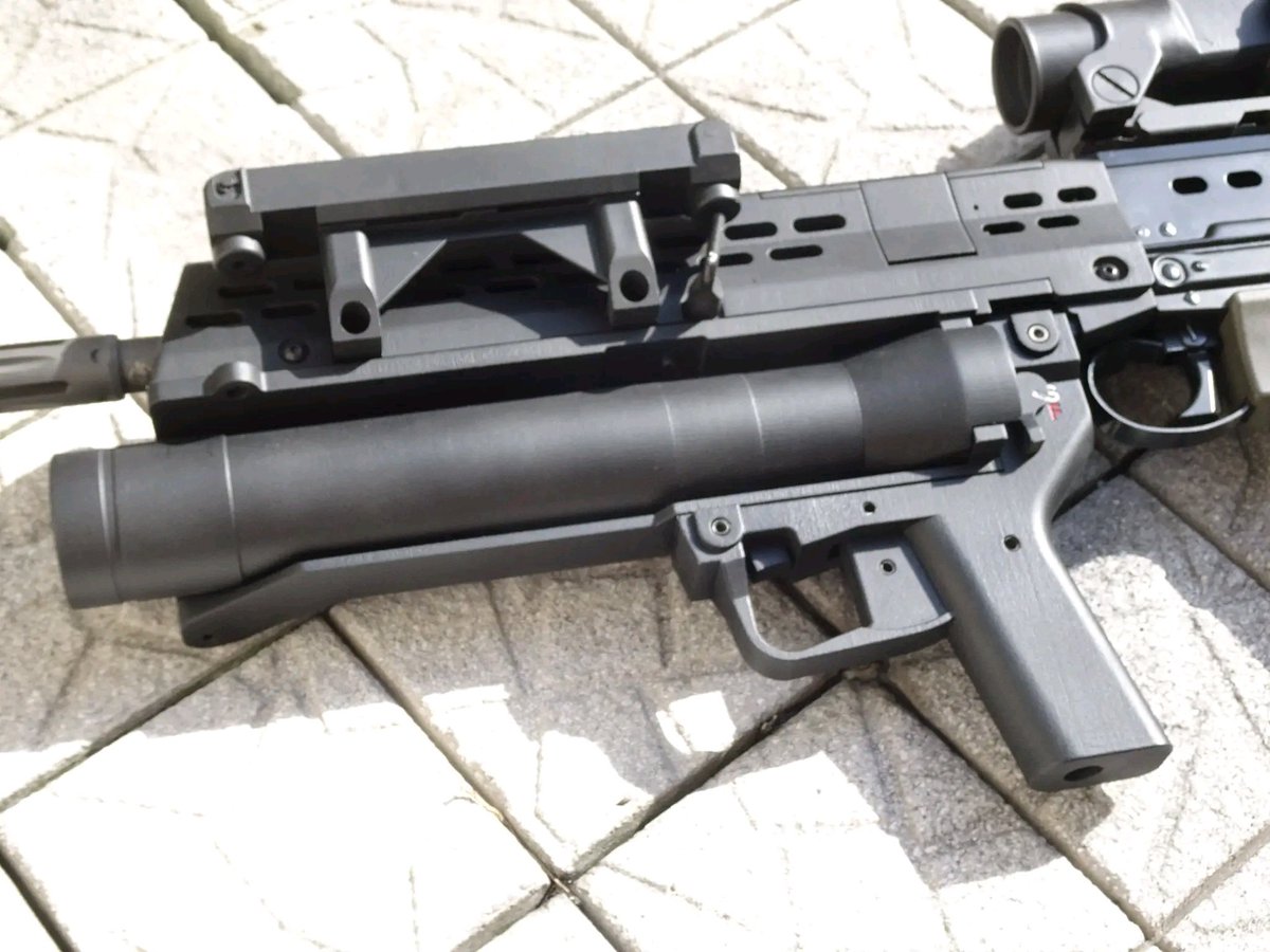 hadalanolantis's tweet photo. 8月5日 はちごーの日ということでL85シリーズ(SA80)の画像など…
#l85 https://t.co/9zqHKIhcvw