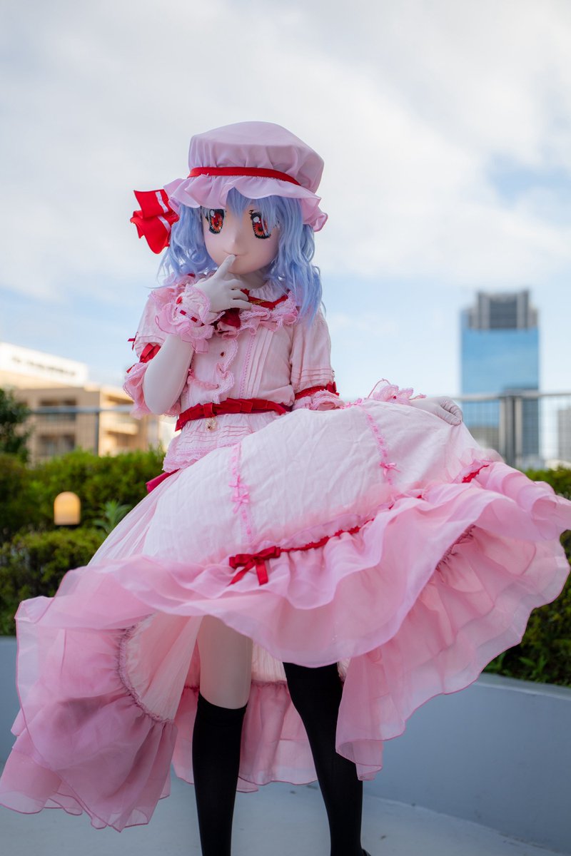 Nanoka_kig23's tweet photo. 風のいたずら🦇

オーナー@fantom5105 さん

📸@K_HH_PhotoS さん

#みけこん2026なつ #kigurumi #着ぐるみ #東方Project https://t.co/jor4OefwQR