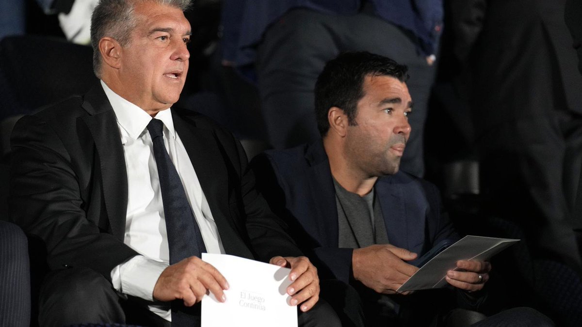 ayomipo42575's tweet photo. 🚨IMPORTANT: Today could be a major turning point for Barça's future, BUT do not expect some major news today. While Deco might get filmed at a restaurant, the real story goes beyond the Álvarez camp meeting. He is meeting with several player camps and clubs today. All the progress made will only show its true impact in the coming days or weeks, not right away. ⏳