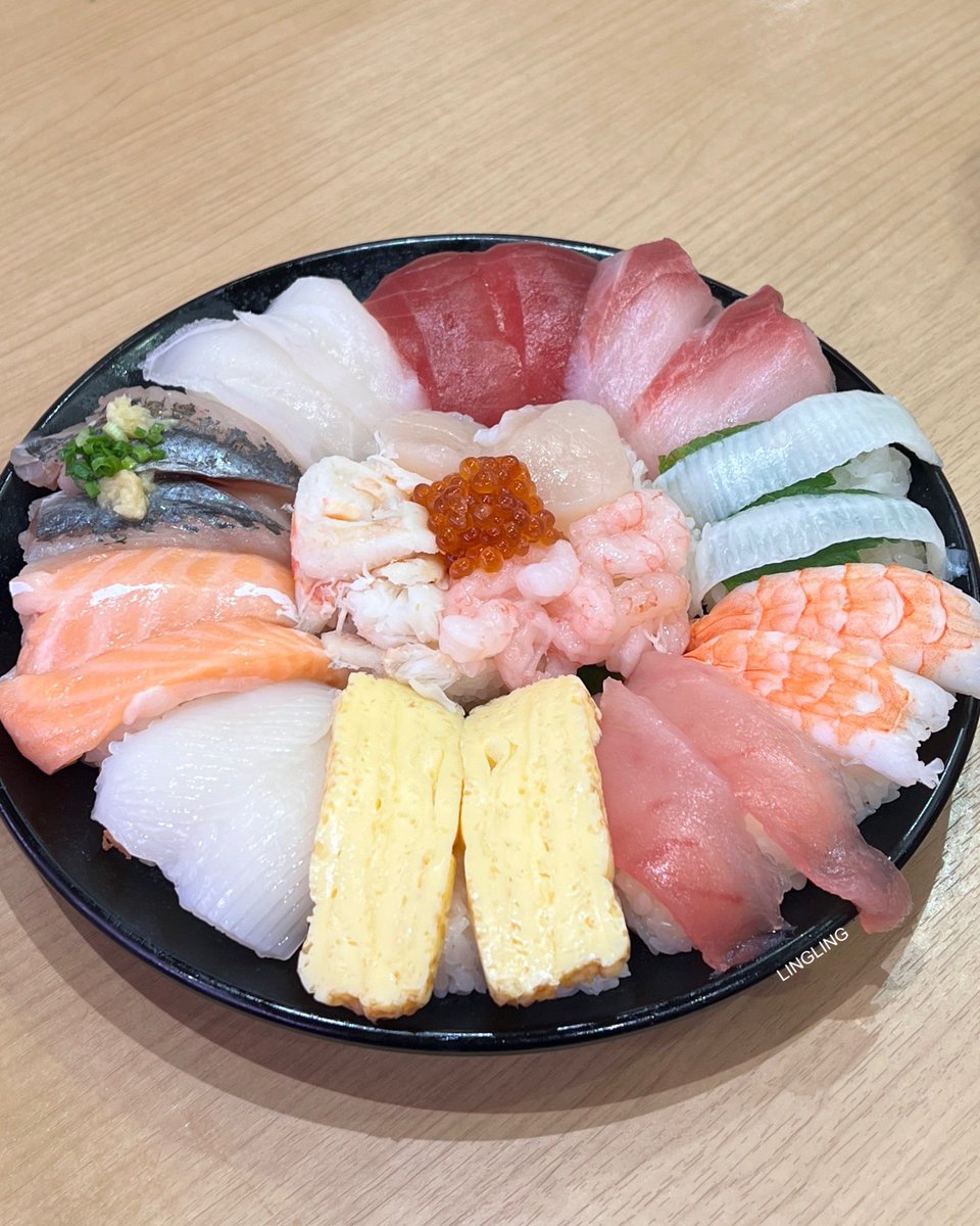 ling_wrsc's tweet photo. sushiro จานนี้กินครบ 80 คะแนน (8,000 บาท) แลกฟรีค่าาา ใครไปกินบ่อยๆอย่าลืมสแกนท้ายใบเสร็จสะสมแต้ม ได้ง่ายกว่าเมื่อก่อนที่เป็นตัวปั๊มเยอะเลยย https://t.co/gbPW4xll2L