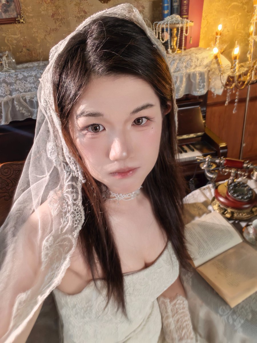 Lion030805's tweet photo. 祝我生日快乐，虽然还没srs，但是基本rle了，也算是第一个以女生身份过的生日吧🥰 https://t.co/naXKrMRqrr