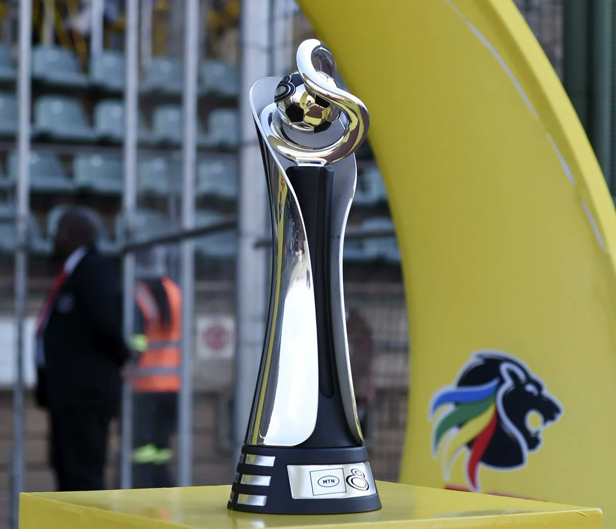 SportsZone_SA's tweet photo. 𝗠𝗧𝗡𝟴 𝗟𝗮𝘂𝗻𝗰𝗵

The official launch of the 2026 #MTN8 takes place tonight .

📺 SuperSport PSL (Ch202)
⏲️ 18H30

#SportsZone https://t.co/rPm0b5bYgp