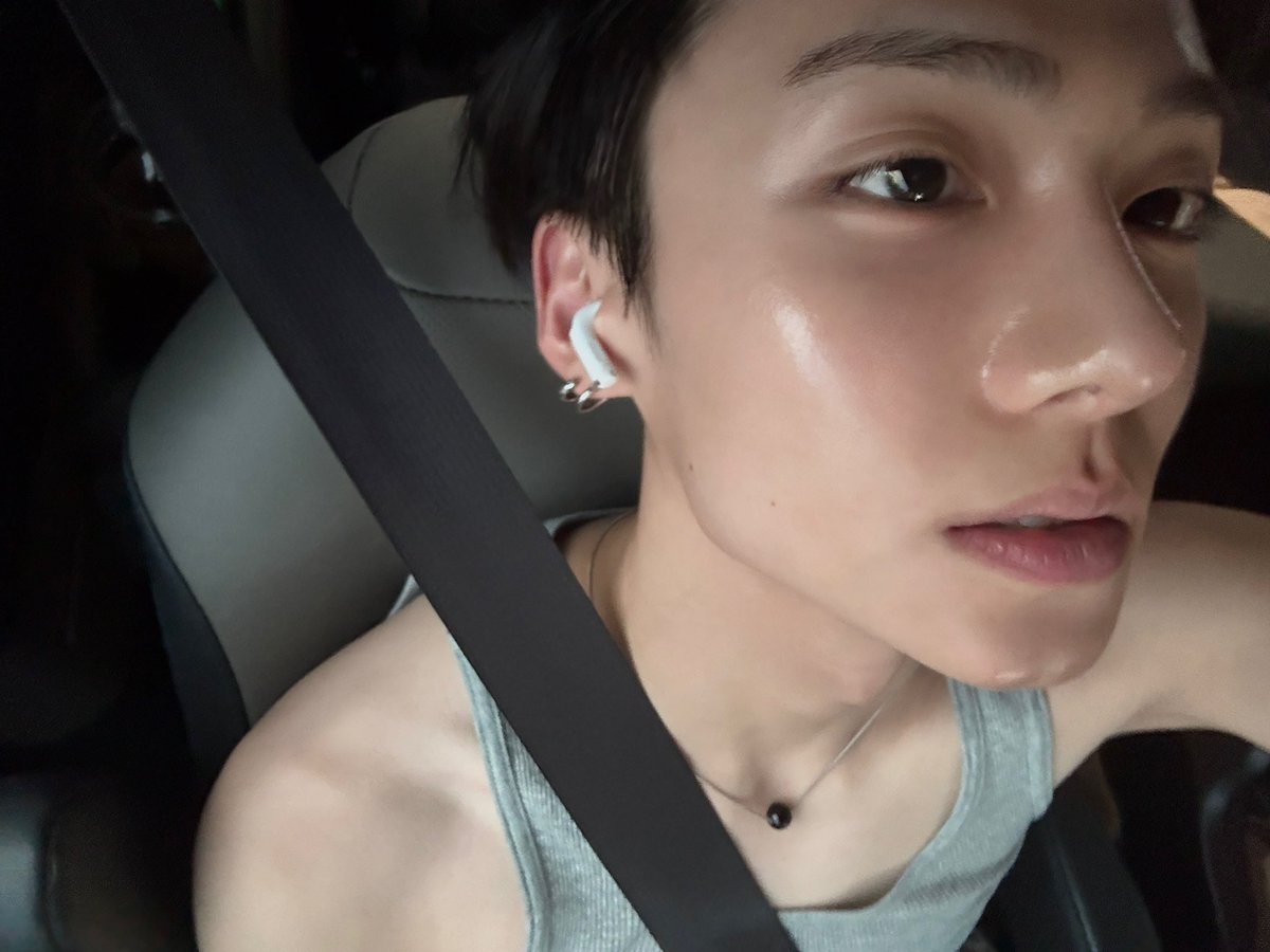 leowoned's tweet photo. 260805 plus chat update ➕💬

🥀 i wanna go for a run..

#SANGWON #상원 https://t.co/HCihXKJU7c
