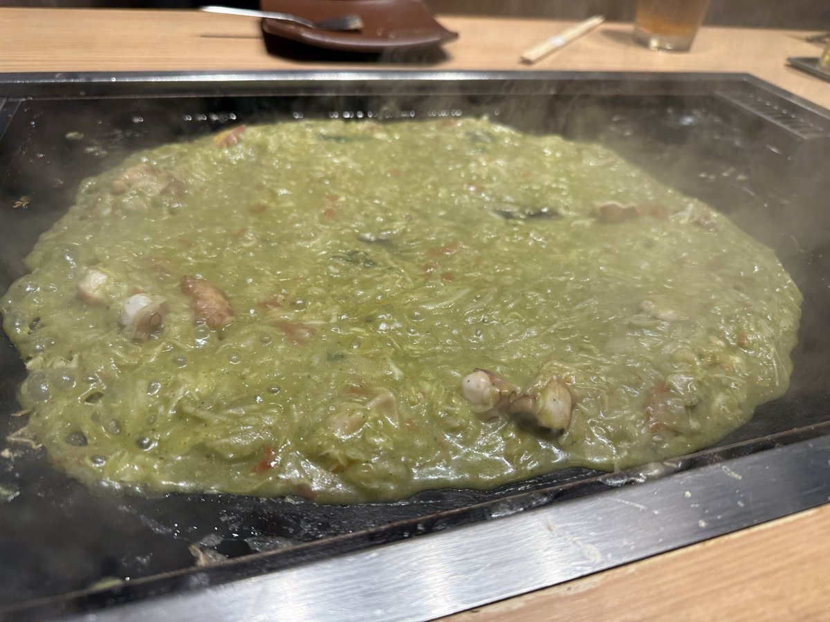 mktk__701's tweet photo. もんじゃストリートのこぼれや総本店行ってきました！！
もんじゃは店員さんが焼いてくれたよ。 https://t.co/kMcnsa0PoU