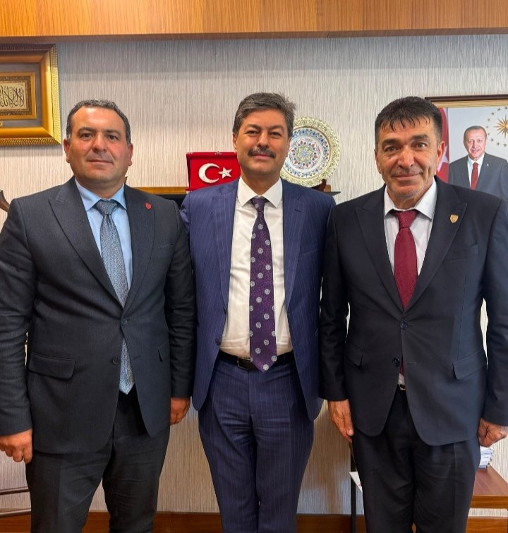 TmsyGaziler's tweet photo. Bugün @TBMMResmi de @TmsyGaziler başkanımız Sn @ErtugrlGaziTmsy ve Başkan yardımcılarımız Sn @mustafaulu60332 birlikte @Akparti Sivil Toplum ve Halkla İlişkiler Başkan Yardımcısı, AK Parti Kırşehir Milletvekili TBMM Plan Bütçe Komisyonu Üyesi Sn @NecmettinErkan_ ziyaret edilmiştir.
​Sn @NecmettinErkan_ ile @TmsyGaziler vatan evlatlarının GAZİ sayılması için çıkacak Kanun ile İLGİLİ Haklı TALEPLERİMİZ ilettik. Herzaman yanımızda olan ve destek Sn @NecmettinErkan_ misafirperverliği için teşekkür ediyoruz.
@seherunsal40
"GAZİLİK BİR ENGEL DEGİL BİR ÜNVANDIR"
👇🇹🇷👇
#ArtıkGaziyiz 
☝️🇹🇷☝️
@RTErdogan
@_cevdetyilmaz
@NumanKurtulmus0
@dbdevletbahceli
@kilicdarogluk 
@eczozgurozel
@MDervisogluTR 
@tciletisim
@hulusiakarmedya 
@mustafaelitas
@zorlu77
@avabdullahguler 
@MahinurOzdemir 
@ztarikdaroglu
@drbetulsayan
@dtcuneytaldemir
@deryayanikashb
@VeyselTipioglu 
@FeyziBerdibek1 
@sevansivacioglu
@celebimehmeta
@refik_ozen16 
@resulkurt34 
@MvDrHasanArslan
@cuneytyuksel_
@ifarukaksu
@erkanakcay45 
@PrfDrFilizKilic
@oozgurbayraktar 
@kocakkonuralp
@MhpTbmmGrubu 
@MHP_Bilgi 
@YankiBagcioglu
@drmetinilhan40
@leventalyyildiz
@CemalDonat
@mhrmkurt 
@sehitgazivakfi