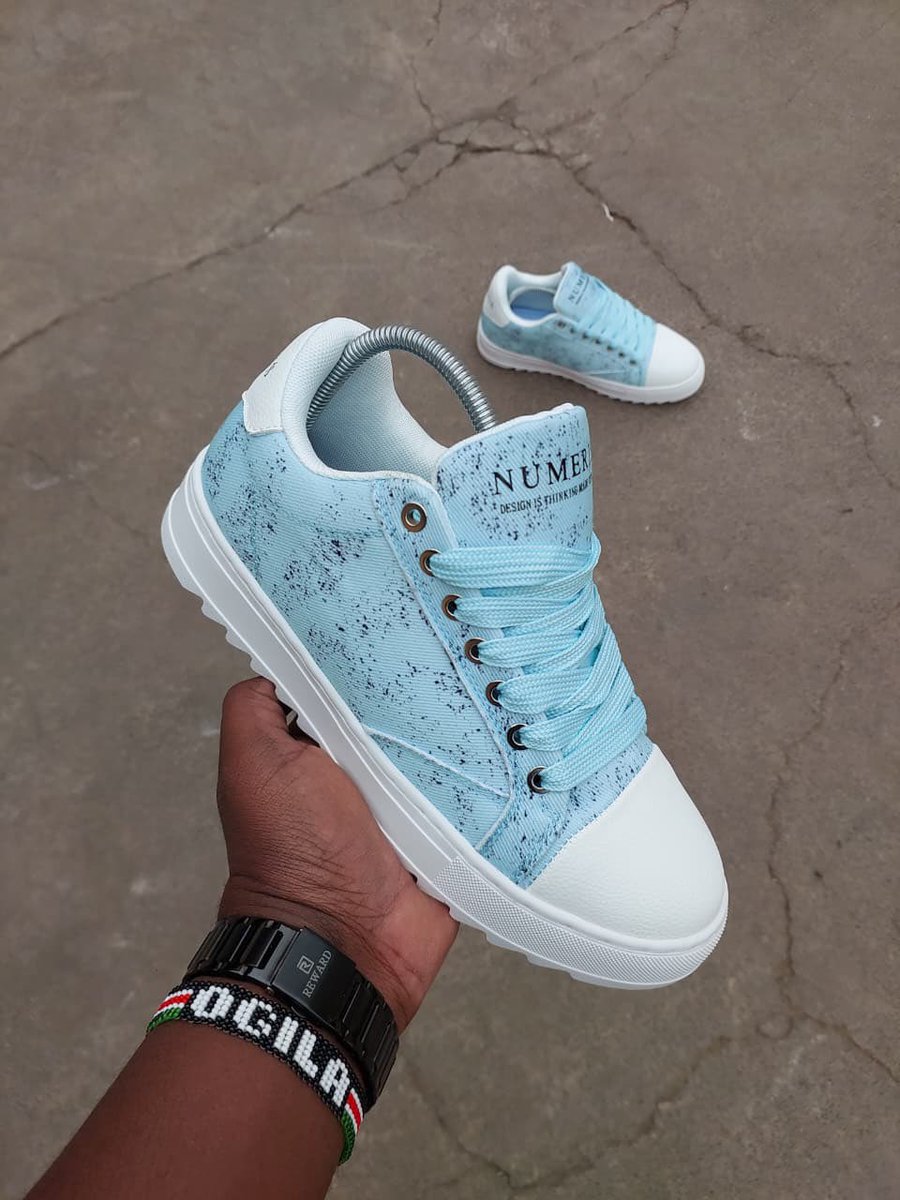 Vickyjr's tweet photo. 🔥 Numeris Sneakers 🔥
Style meets everyday comfort.
👟 Sizes: 37–45
💰 Price: KSh 4,000
📦 Nationwide delivery available
📲 Call/WhatsApp: 0722617418
Step up your sneaker game with Numeris. Grab your pair today!
#DripEmporium #Numeris #SneakerStyle #KenyaFashion https://t.co/Tn8tNlVEx3