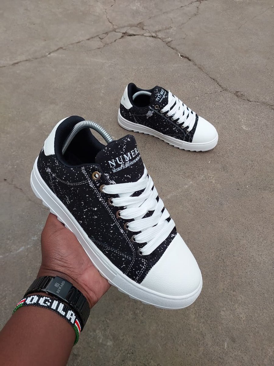 Vickyjr's tweet photo. 🔥 Numeris Sneakers 🔥
Style meets everyday comfort.
👟 Sizes: 37–45
💰 Price: KSh 4,000
📦 Nationwide delivery available
📲 Call/WhatsApp: 0722617418
Step up your sneaker game with Numeris. Grab your pair today!
#DripEmporium #Numeris #SneakerStyle #KenyaFashion https://t.co/Tn8tNlVEx3