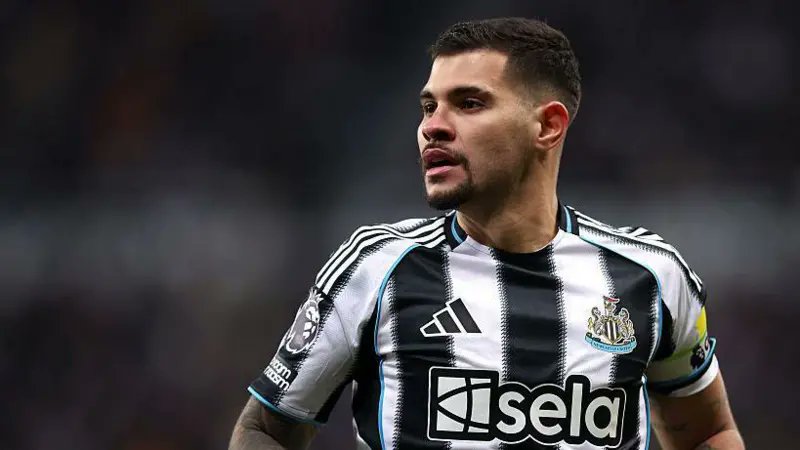 UTD_CLIFF's tweet photo. 🚨  Bruno Guimarães to Arsenal

Arsenal are set to FINALLY complete the deal for Newcastle captain Bruno Guimarães. 

Medical expected this week at Emirates. Fee around £80m. 

BBC reported a breakthrough on July 30. Now it’s just permission to leave Newcastle’s La Manga camp to sign.

28 y/o Brazil midfielder made it clear he wants Arsenal. Arteta’s No.1 midfield target.