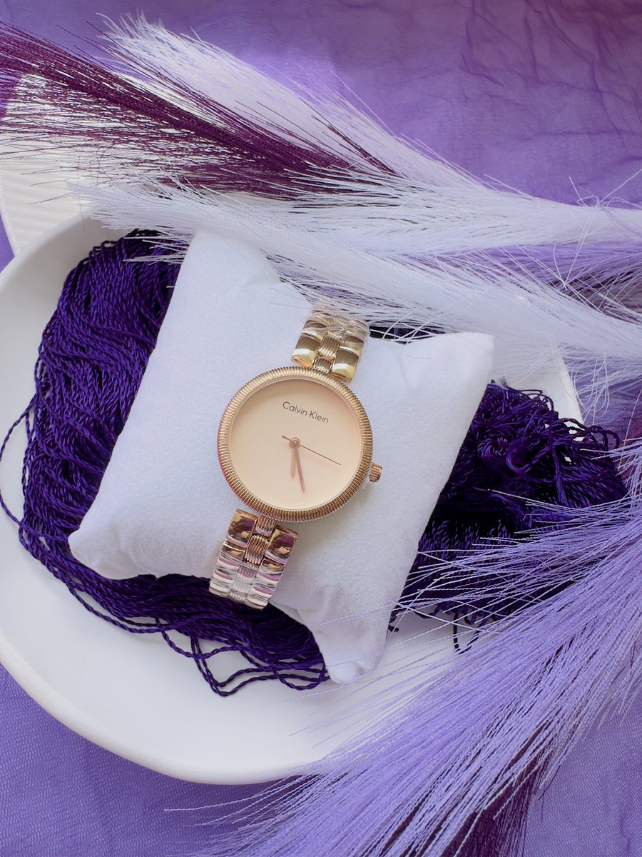 __Mussyy's tweet photo. Wristwatch for Her ⌚️ 

Female Wristwatch, ₦23,000.00. https://t.co/mosD8YiS9W

Available in stock 
@Kemsky_W 
Please repost💜🤲🏿 https://t.co/ysvqWmTg1m