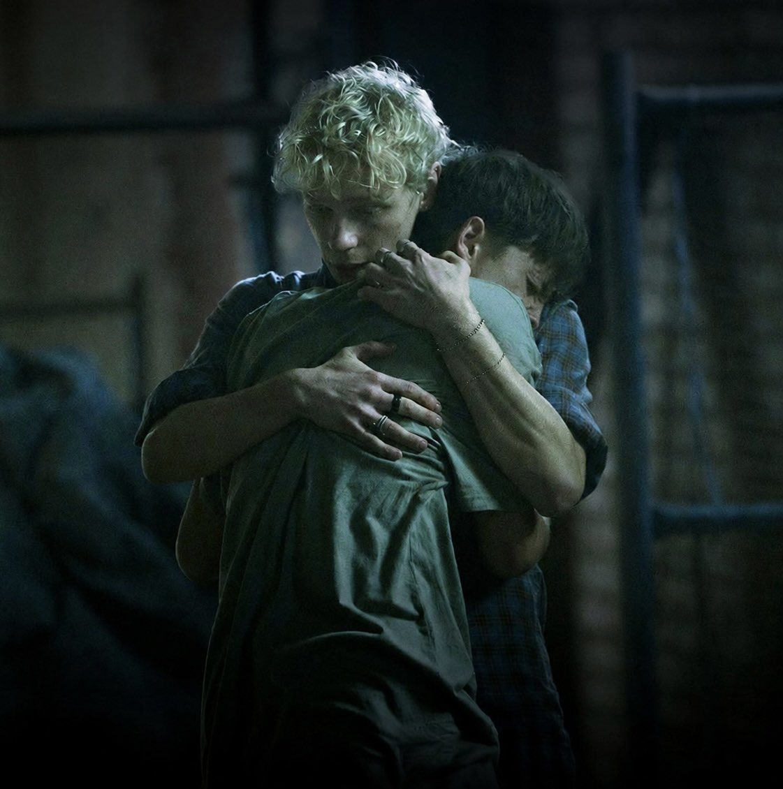 clubleviticus's tweet photo. i dont care about all the deleted bullying scenes i just wanna see ryanaim hugging at least once https://t.co/OTgfgqPf2f